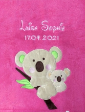 Babydecke - bestickt mit Name - Pink KOALA