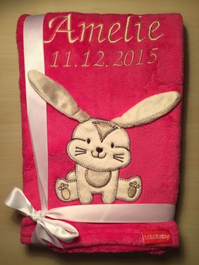 Babydecke - bestickt mit Name - Pink HASE